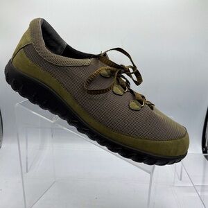 Drew Shine Barefoot Freedom Oxford Sneaker Women's 12WW  Olive Lace Up Comfort